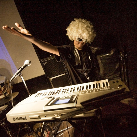 許恩豪 -  許恩豪 -