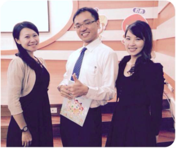 中英主持 - Norah 螓兒仙子 專業主持人 - 2014 校際表演比賽主持 中英主持 - Norah 螓兒仙子 專業主持人 - 2014 校際表演比賽主持