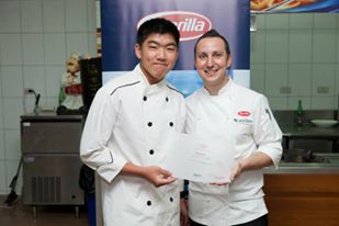 郭丁億 - 參與國際交流與義大利名廚學習