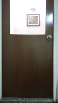 宸恩油漆整修工程 - 木門刮痕修復