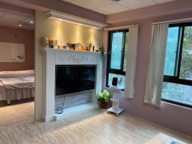 麒裕室內裝修設計 - 電視牆結合壁爐
營造出溫暖溫馨的象徵
讓客人感受到舒壓溫暖的氣氛
