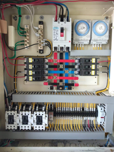 專業水電裝修 - 設備拉線配盤