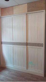 沐藝室內裝修設計有限公司 - 案件：訂製衣櫃
地點：桃園龜山
內容：木作工程

更多作品，請FB搜尋「沐藝室內裝修有限公司」
https://m.facebook.com/muyidesign.co.ltd/