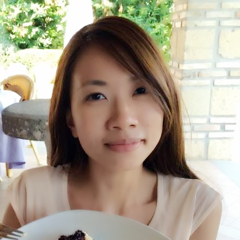 提供股票書籍服務的專家謝佳芸