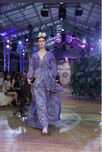 倫倫 新娘秘書X整體造型 - 時裝秀後台彩妝師 倫倫 新娘秘書X整體造型 - 時裝秀後台彩妝師