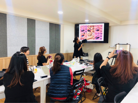 花見創藝美學空間 - 彩妝教學