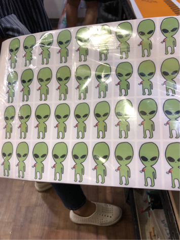 拾玖設計 - 客人自備圖，透明貼紙印刷+刀模