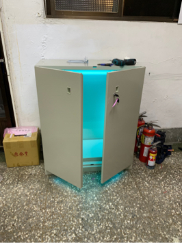 快訊機電工程有限公司 - 殺菌專用櫃