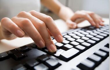 提供潤稿服務的專家劉佩瑜