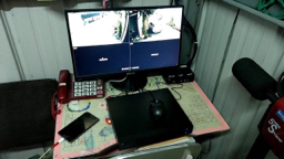 郭展均 - 主機放置位子