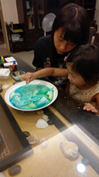 簡愛 - 今年暑假時陪玩幼稚園小女生