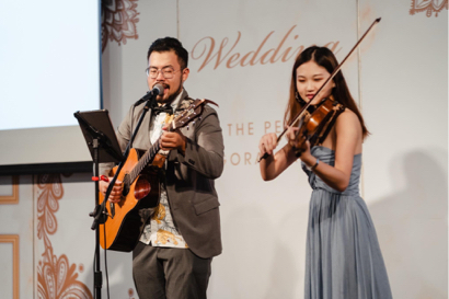 小提琴Crystal 婚禮/商演樂手/音樂家教/語言家教 - 婚禮樂團兩人組合(吉他彈唱+小提琴) 小提琴Crystal 婚禮/商演樂手/音樂家教/語言家教 - 婚禮樂團兩人組合(吉他彈唱+小提琴)