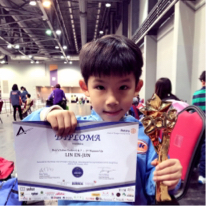 中華民國兒童少年擊劍聯盟 - 學生到香港比賽榮獲9歲男子軍刀第三名