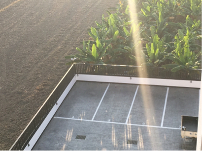 極鋒鋼鋁有限公司 - 