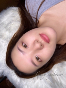 Tracy eyebrow - 