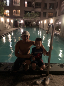 HOW SWIM   阿嘉 - 運動細胞很好的小男生  才10堂課已經會自由式換氣25公尺加仰式滑手、蛙腳前進,這樣教練要怎麼繼續騙吃騙喝啊,阿不是 是繼續給你教你新東西啊 哈哈  好啦恭喜你 教練不怕你學 就怕你學不會 學到就是你的誰都帶不走  看來下次我要想想新動作了 ⋯(思考) HOW SWIM   阿嘉 - 運動細胞很好的小男生  才10堂課已經會自由式換氣25公尺加仰式滑手、蛙腳前進,這樣教練要怎麼繼續騙吃騙喝啊,阿不是 是繼續給你教你新東西啊 哈哈  好啦恭喜你 教練不怕你學 就怕你學不會 學到就是你的誰都帶不走  看來下次我要想想新動作了 ⋯(思考)