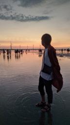 吳昀謙 - 高美濕地