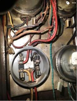 群正水電工程行 - 新北市三和路二段幹線燒毀一條