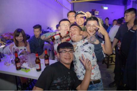 許竣宇 - 酒吧拍攝 許竣宇 - 酒吧拍攝