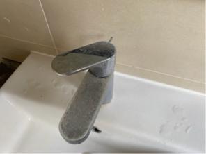 銘鑫環衛 - 水垢水漬髒污