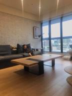 邱建富 - 實木金屬茶几