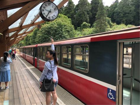 尊榮專車服務 - 阿里山小火車看日出