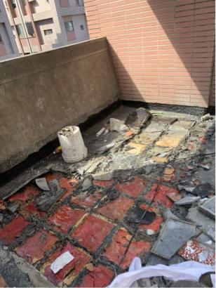 弘大企業社/施人弘 - 頂樓漏水
