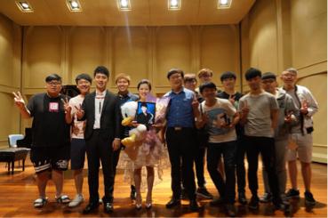 何宜庭 - 畢業音樂會