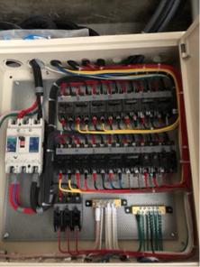 欣宇水電工程 - 開關箱線路整理