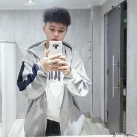 提供運送機車服務的專家張文宣