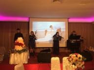 小卓 - 婚禮演出 - 四人組(鍵盤、小提琴、二胡、主持) 小卓 - 婚禮演出 - 四人組(鍵盤、小提琴、二胡、主持)