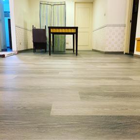 黃先生 -  黃先生 -