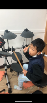 鍾Celine專業音樂教學 - 爵士鼓