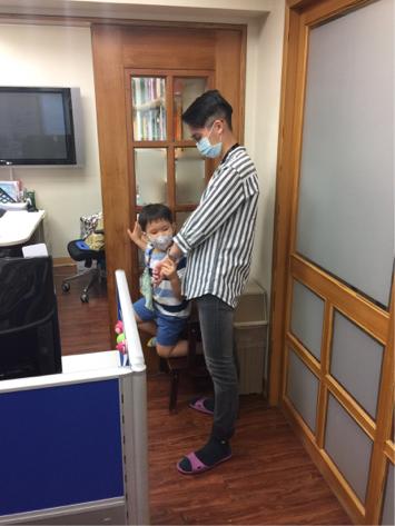 黃子沛 - 補習班的小朋友跟我