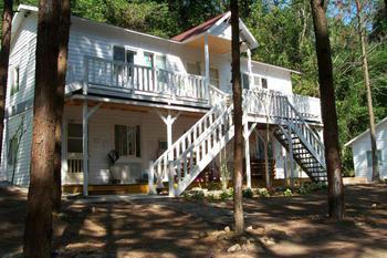 立山建材行 - 木屋