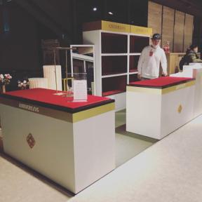 澄揚工作室 - 專櫃品牌規劃設計及道具訂製