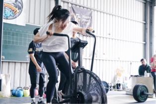 Alice 艾莉絲 獅獅 - Assault bike