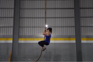 Alice 艾莉絲 獅獅 - Rope climb 