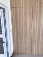 王文亮 - 隱藏門