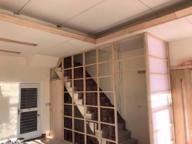 王文亮 - 木隔間