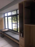 王文亮 - 收納櫃、懸空沙發