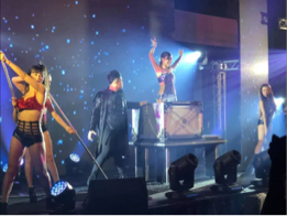 品晨魔幻表演家族 - 