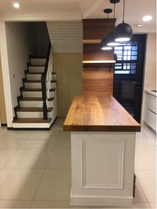 昶玖建築材料有限公司 - 開放式中島