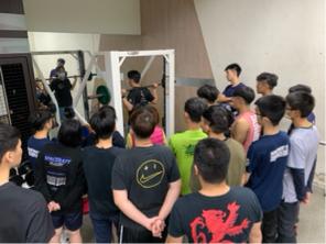 Josh教練 - 返回母校 為學弟妹講解健身房器材的教學及使用方式