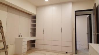 昀墨室內裝潢工程行 - 素素的衣櫃與梳妝台結合