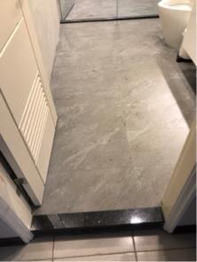 未來城市有限公司 - 浴室地板