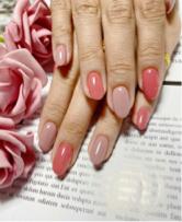 白雲美甲個人工作室 - 粉嫩單色 跳色