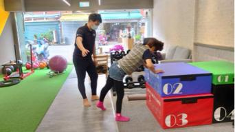 Lester - 銀髮族訓練