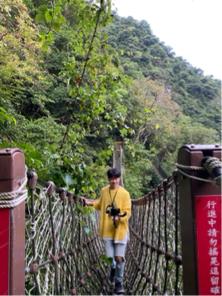 Artist Wolf - 旅行紀錄片拍攝