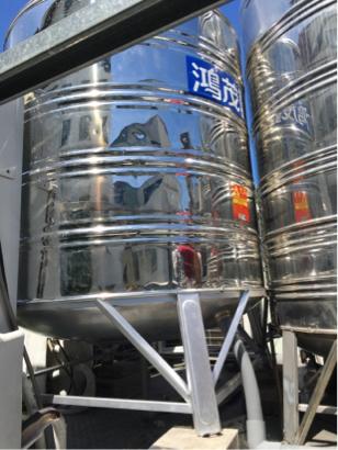 承昕工程行 - 安裝水塔 2噸